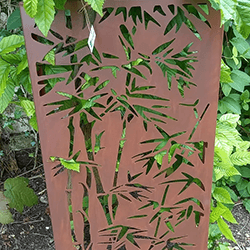 Extra image of Rustic Steel Garden Metal Bamboo Design Screen - 80cm Tall.