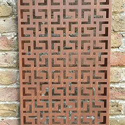 Extra image of Geometric Design 2mm Steel Rustic Metal Screen - 80cm Tall