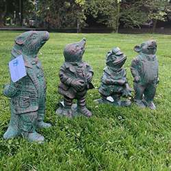 Extra image of Wind in the Willows Riverbank Set - Cast Aluminium