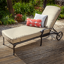 Small Image of Hartman Capri Lounger in Bronze and Amber