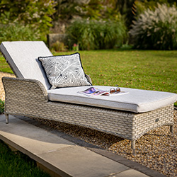 Small Image of Hartman Eton Lounger in Beech/Oatmeal