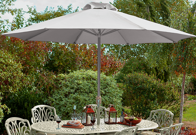 Image of Hartman 3m Traditional Parasol in Wheatgrass