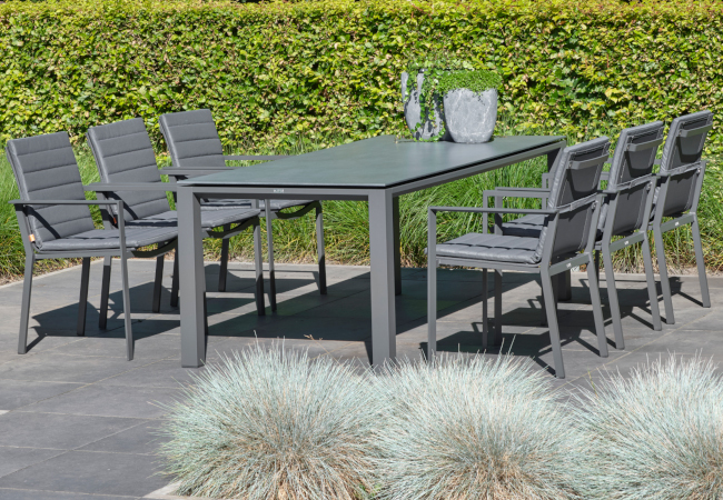 Image of LIFE Concept Dining Table with 6 Primavera Chairs