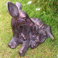 Extra image of Doe and Baby Fawn Garden Sculpture