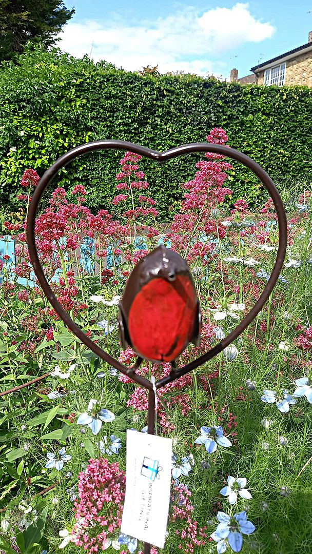 Image of Red Robin in a Heart Garden Plant Stake - 1m Tall