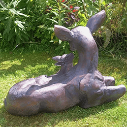 Extra image of Large Doe and Baby Fawn Cast Aluminium Garden Sculpture