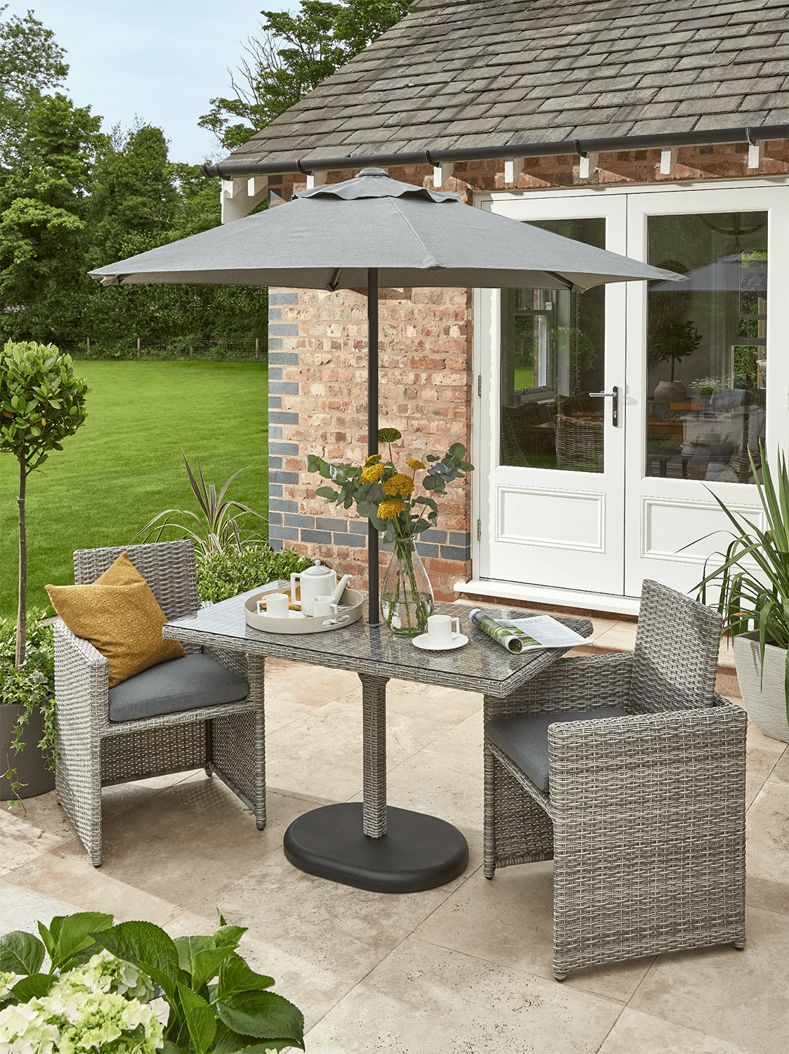 Small parasol discount for bistro set